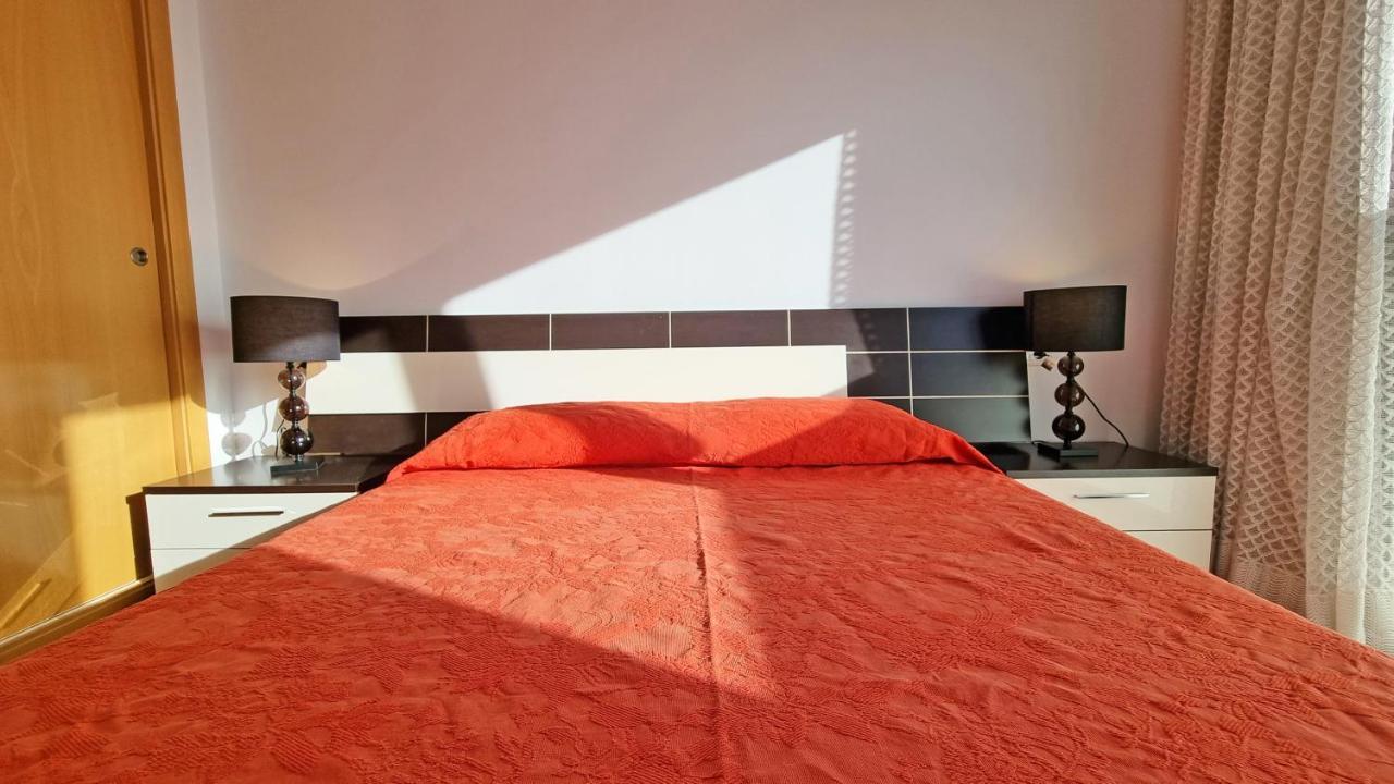 Skyline 14 Large And Sunny All-Day Balcony With Stunning Sea Views 베니돔 외부 사진