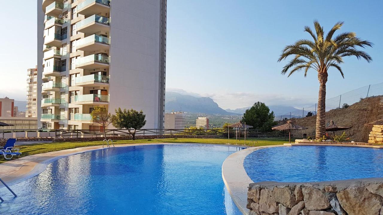 Skyline 14 Large And Sunny All-Day Balcony With Stunning Sea Views 베니돔 외부 사진